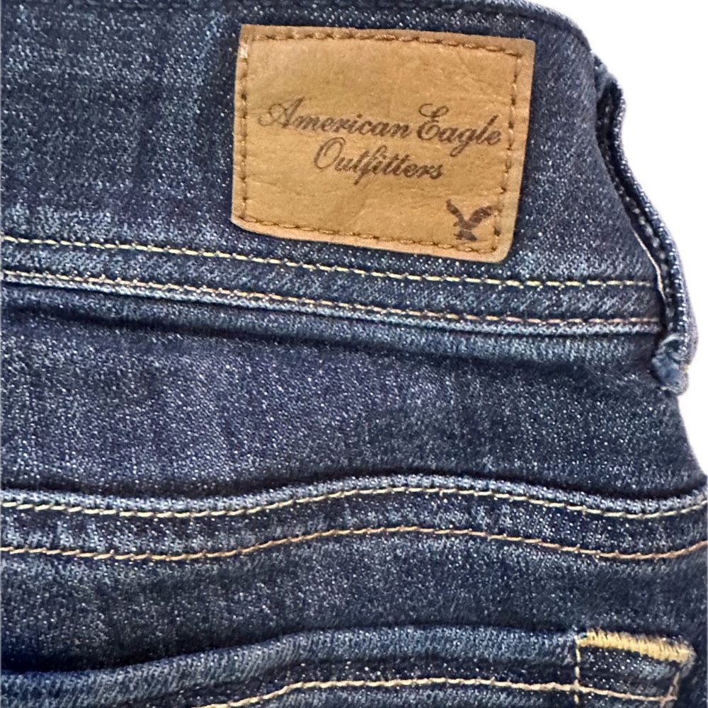 American Eagle Outfitters Original Boot Jean size 6 Women’s